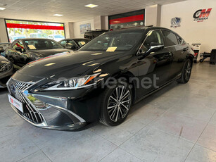 LEXUS ES 2.5 300h Premium 4p.