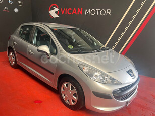 PEUGEOT 207 1.4 HDI Urban 5p.