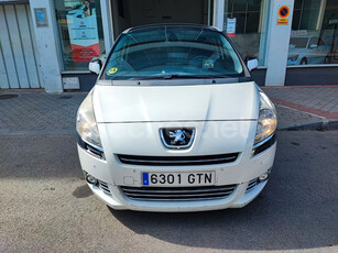 PEUGEOT 5008 Premium 1.6 HDI 110 FAP CMP 5p.