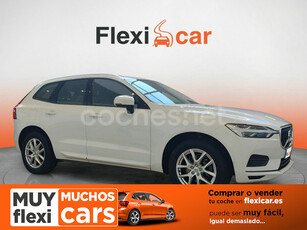 VOLVO XC60 2.0 D4 AWD Momentum Auto 5p.