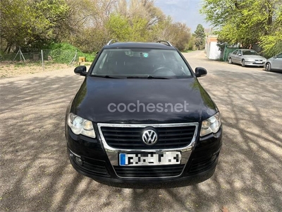 VOLKSWAGEN Passat Variant 2.0 TDI 140cv Sportline 4 Motion 5p.