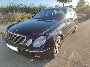 MERCEDES-BENZ Clase E E 220 CDI ELEGANCE 4p.