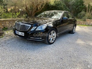 MERCEDES-BENZ Clase E E 300 BlueTec HYBRID Elegance 4p.