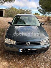 VOLKSWAGEN Golf 1.9 TDi Advance 110CV 3p.