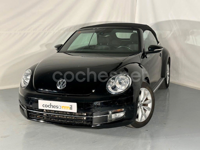 VOLKSWAGEN Beetle Cabrio Design 2.0 TDI 110CV BMT 2p.