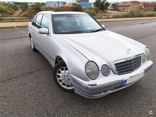 MERCEDES-BENZ Clase E