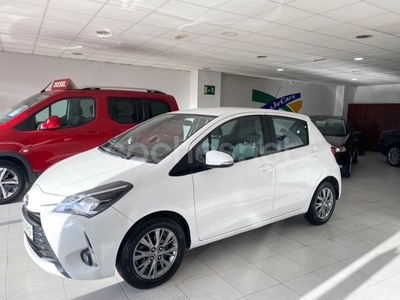 TOYOTA Yaris 1.0 70 Active