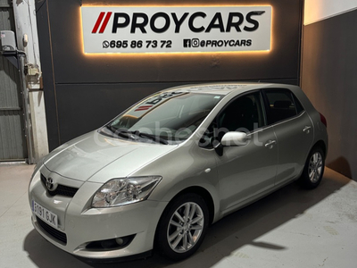 TOYOTA Auris 2.0 D4D Sol 5p.