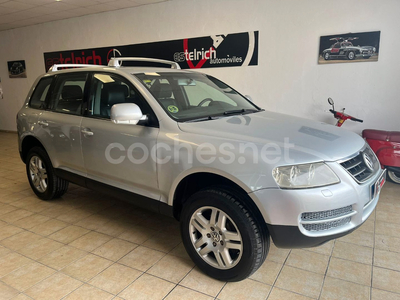 VOLKSWAGEN Touareg 3.2 V6 5p.