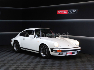 PORSCHE 911 911 3.2 CARRERA COUPE 2p.