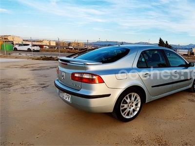 RENAULT Laguna DYNAMIQUE 2.2DCI 5p.