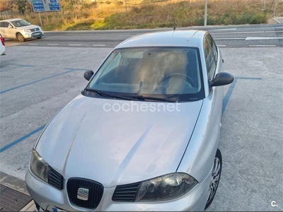 SEAT Ibiza 1.4 16v 75cv Hit Automatico 5p.