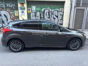 FORD Focus 1.5 TDCi E6 120cv STLine 5p.