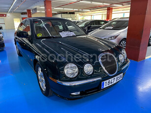 JAGUAR S-Type 3.0 V6 Executive 4p.