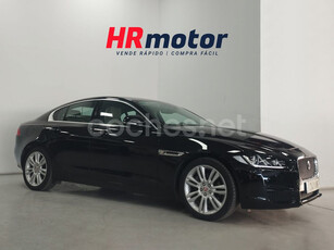 JAGUAR XE 2.0 Diesel RWD 132kW Prestige 4p.