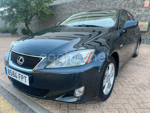 LEXUS IS220d Luxury Multimedia 4p.