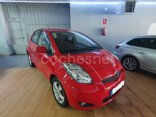 TOYOTA Yaris 1.0 VVTI TS 5p.