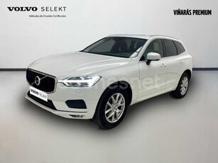 VOLVO XC60 2.0 B4 D4 AWD Momentum Auto 5p.