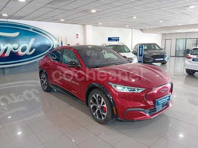 FORD Mustang MachE AWD 258kW Bateria 98.8Kwh