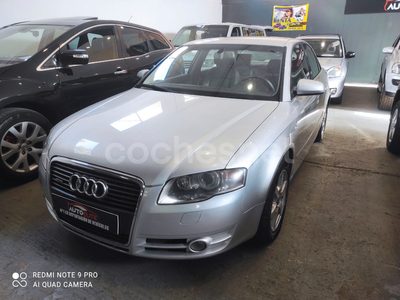 AUDI A4 3.0 TDI quattro DPF 4p.