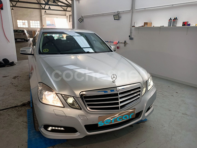 MERCEDES-BENZ Clase E E 350 CDI 4MATIC Blue Efficiency 4p.