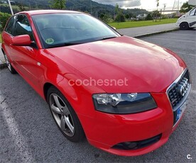 AUDI A3 2.0 TDI 140cv DPF Attraction 3p.