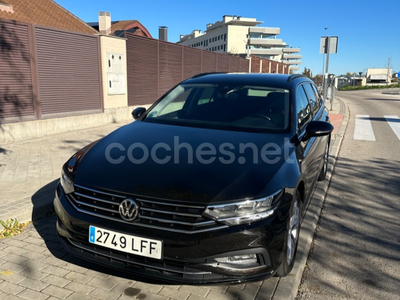 VOLKSWAGEN Passat Variant Executive 2.0 TDI 110kW DSG 5p.