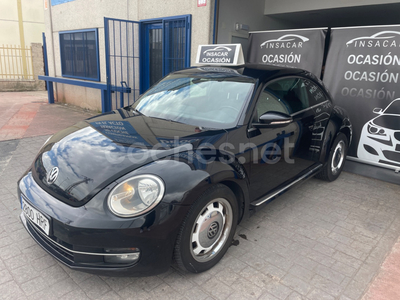 VOLKSWAGEN Beetle 1.6 TDI 105cv Design 3p.