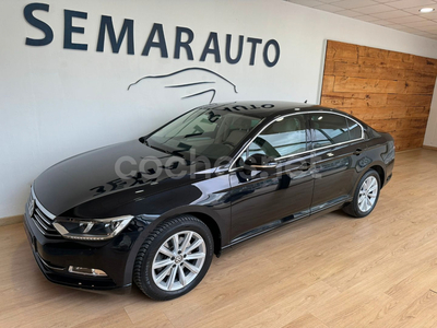 VOLKSWAGEN Passat Advance 2.0 TDI 110kW 150CV DSG 4p.