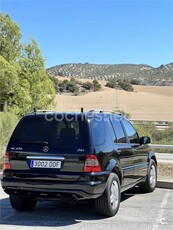 MERCEDES-BENZ Clase M ML 270 CDI AUTO SPECIAL EDITION CUERO 5p.