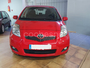 TOYOTA Yaris 1.0 VVTI TS 5p.