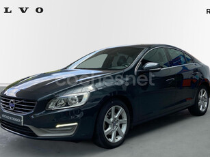 VOLVO S60 2.0 D4 Momentum Auto 4p.