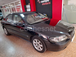 VOLVO S60 2.4D Optima 4p.