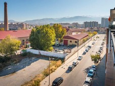 Venta Piso Armilla. Piso de tres habitaciones en De La Investigacion. Quinta planta con terraza