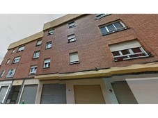 Venta Piso León. Piso de tres habitaciones en Calle CARDENAL TORQUEMADA. Buen estado segunda planta