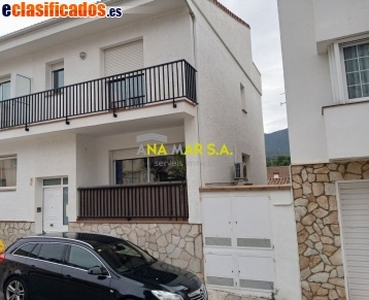 Casa-Chalet en Venta en..