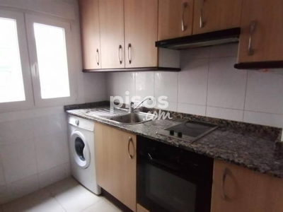 Piso en alquiler en Romareda en Universidad por 530 €/mes