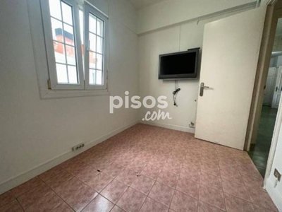 Piso en venta en Calle de Barria