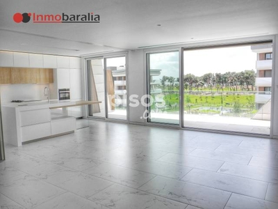 Piso en venta en Calle Luis Garcia Cereceda