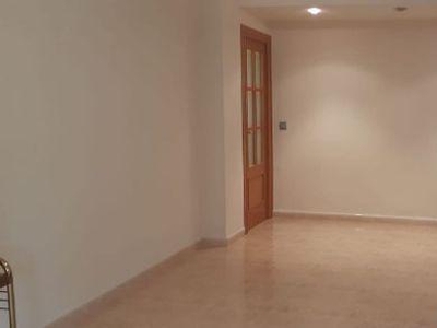 Piso en venta en Les Tendetes - Avenida Burjassot