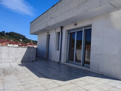 Venta de piso con terraza en Luanco (Gozón)