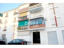 Piso en venta en Calle Villa de Madrid - Edificio El Clavel