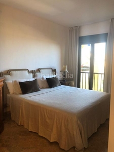 Alquiler apartamento en avenida de burgos apartamento con 3 habitaciones amueblado con ascensor, calefacción, aire acondicionado y vistas al mar en Marbella