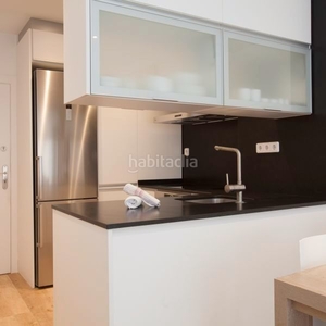 Alquiler apartamento pau claris 2 pax en Barcelona