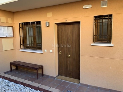 Alquiler piso apartamento con patio en alquiler en Alcalá de Henares