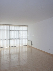 Alquiler piso gran piso de 4 habitaciones en eixample, en Sabadell