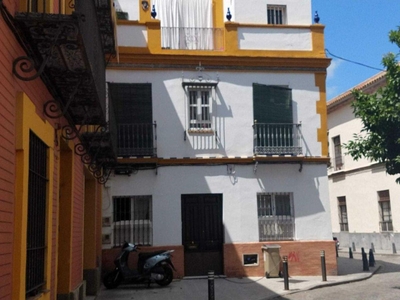 Сasa con terreno en venta en la Calle Pescadores' Sevilla