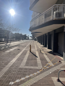 Local comercial en Venta en Cambrils Tarragona