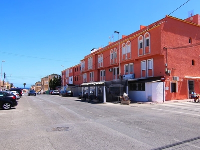 Apartamento en venta en Los Frutales, Torrevieja, Alicante