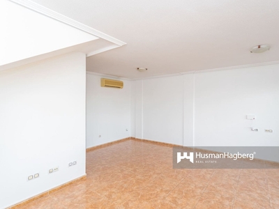 Apartamento en venta en La Manga del Mar Menor, Murcia